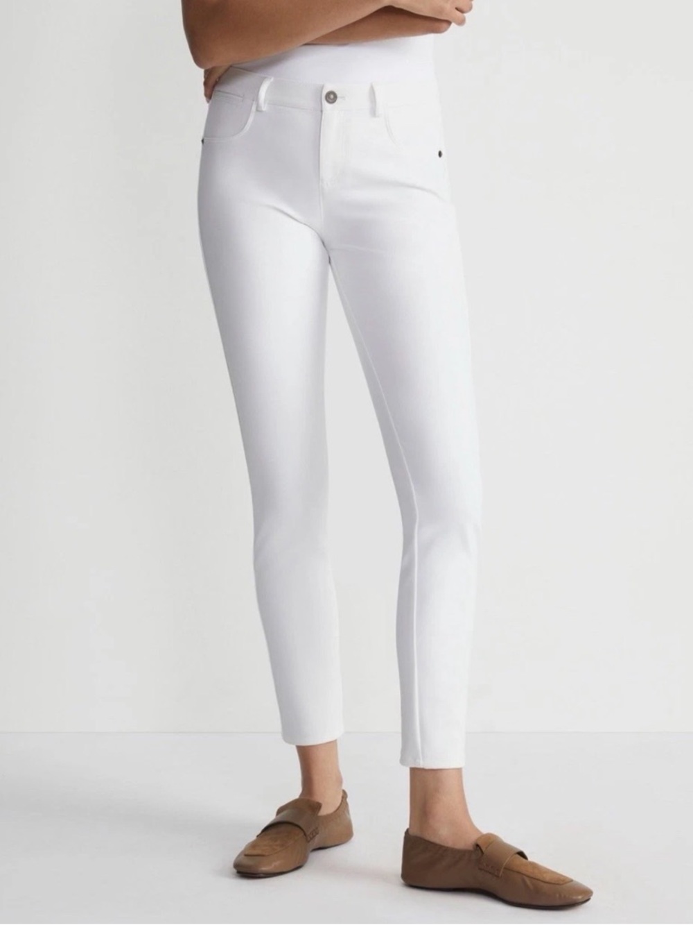 NWOT Lafayette 148 NY Mercer Acclaimed Straight Mid-Rise Skinny White Jeans